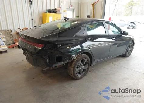 2022 Hyundai Elantra Sel from USA, damaged, VIN 5NPLS4AG9NH054286